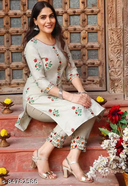 EMBROIDERY KURTA SET