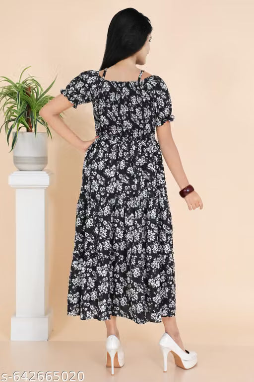 Women Stylish Floral Smocked